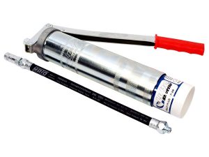 Mato Rasvaprässi ja patruuna Lube-Shuttle