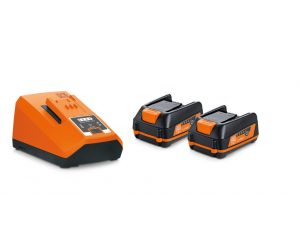 Fein akkupaketti starter set 12V 3,0 Ah, 2 kpl akkuja ja laturi